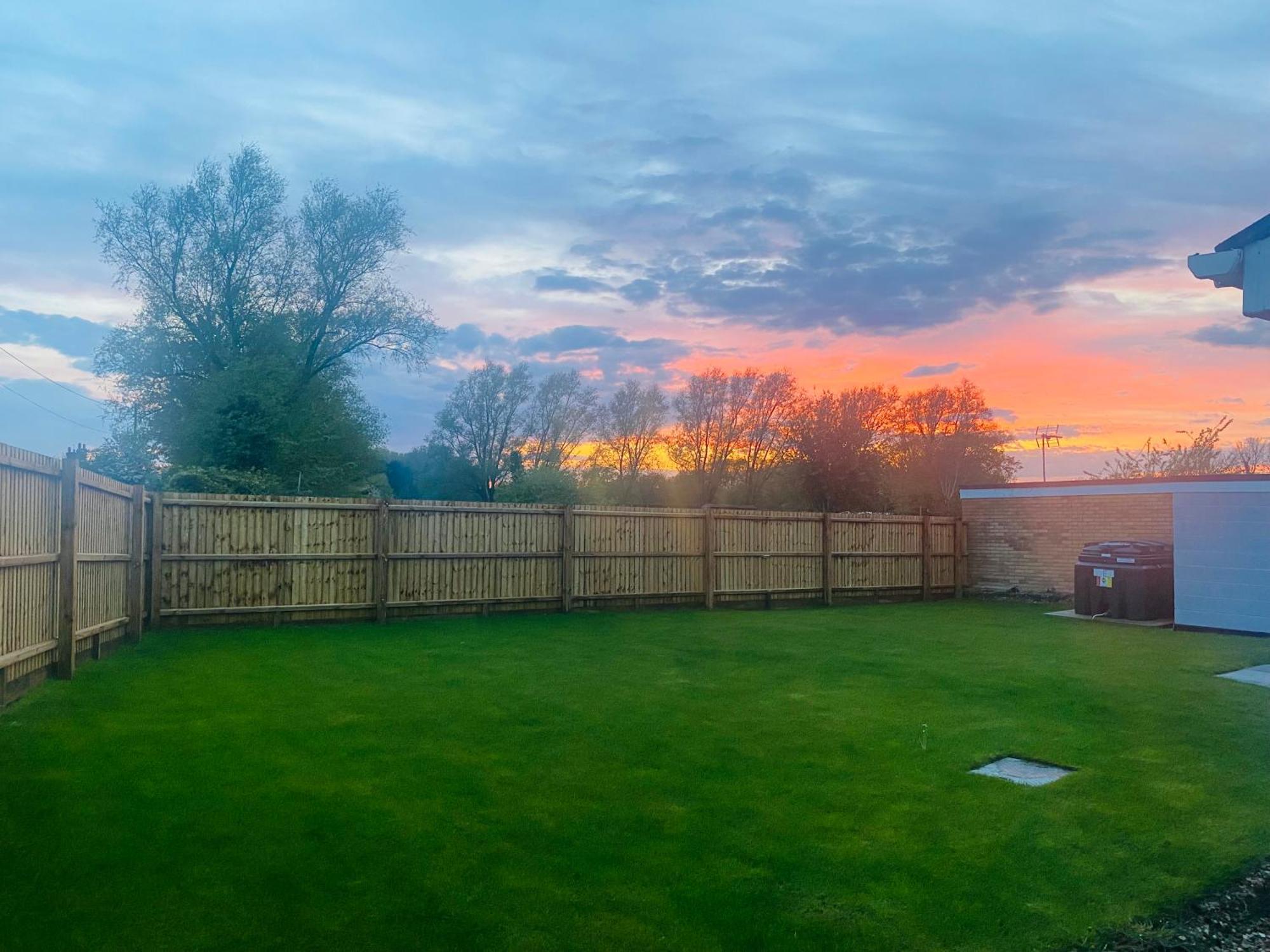 Blossom Lodge - Detached Bungalow Near Kings Lynn Narborough  外观 照片